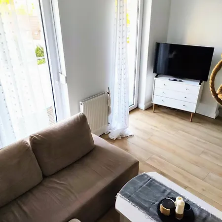 Przytulny Apartament Slowackiego Вонґровєц Екстер'єр фото